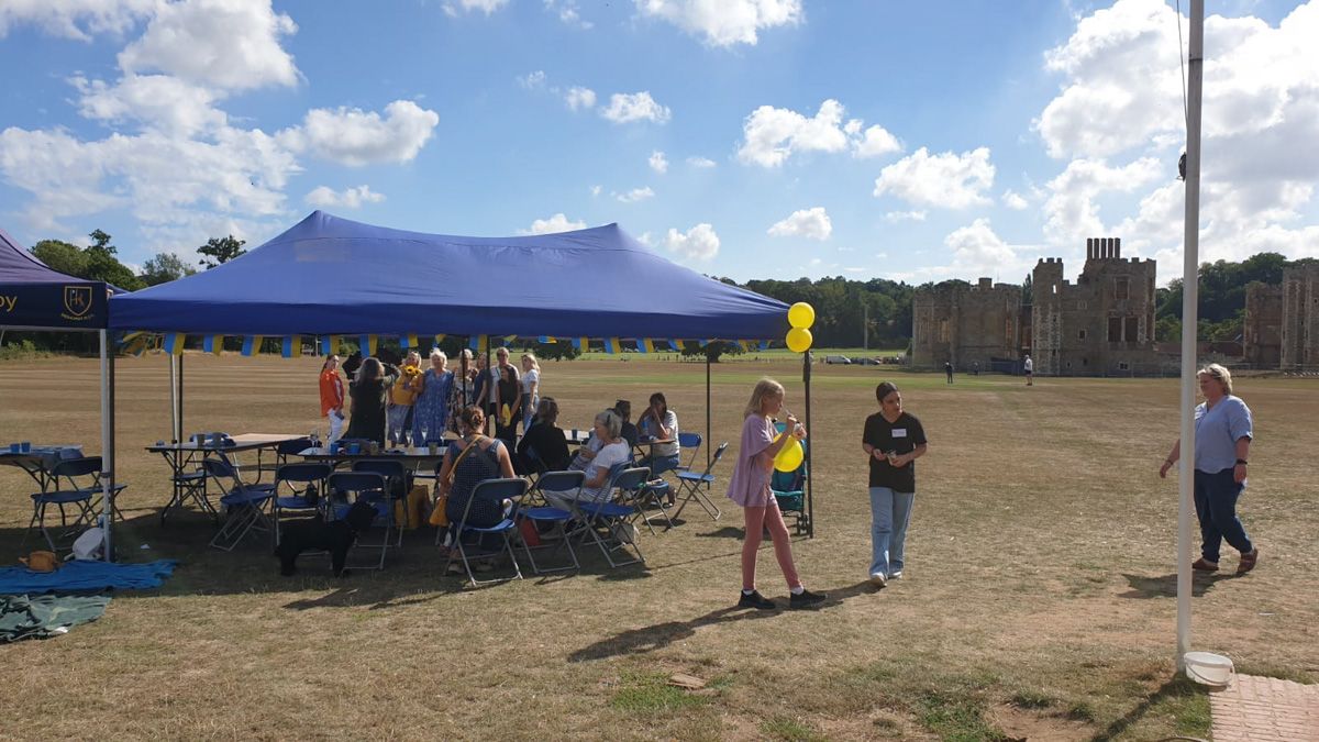Great picnic for Ukraine with free icecream!! Rotary Epsom